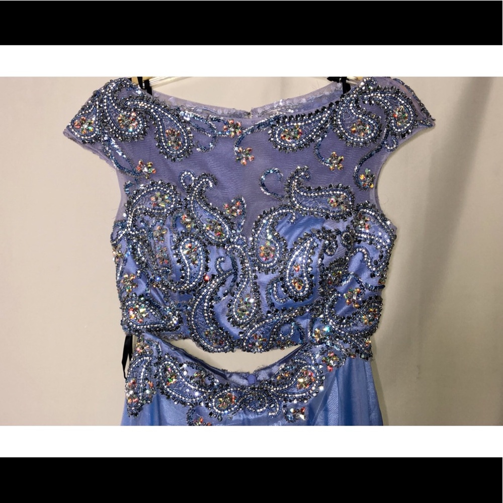 Prom/evening dress - Picture 5 of 7
